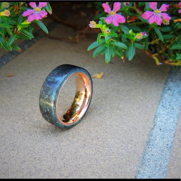 Handmade Men’s SZ-9 Ring - Picture 3 of 5